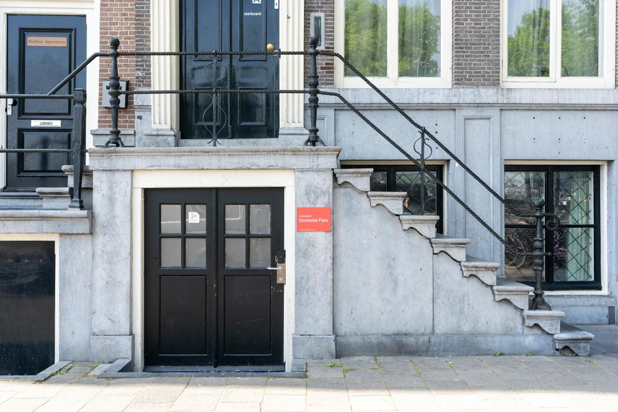 Amsterdam Dockside Flats Aparthotel Exterior photo